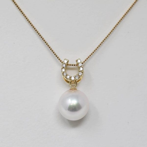 White Akoya Pearl Gold Diamond 'Horseshoe' Pendant (P17) - Image 6