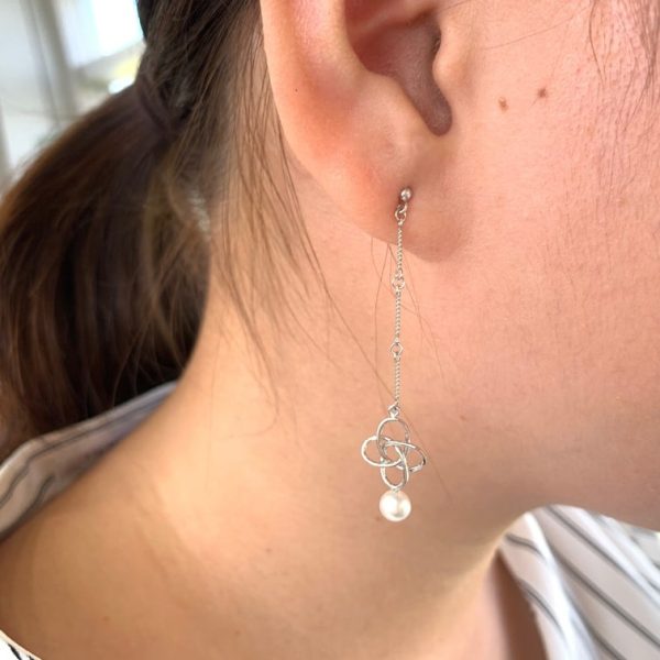 Yui White Akoya Pearl Silver Earrings (E51) - Image 7