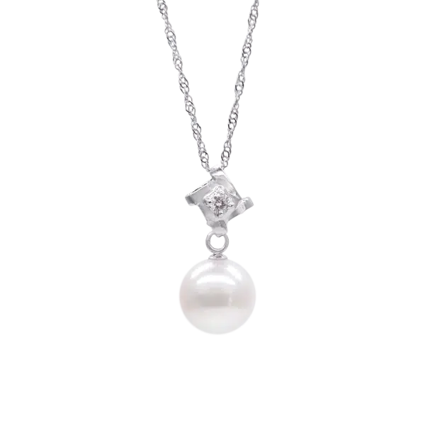 Akoya Pearl Diamond Gold Pendant P52
