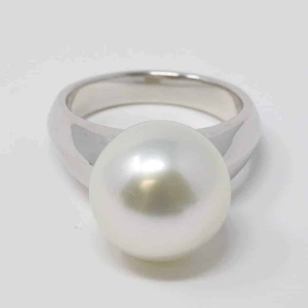 White South Sea Pearl Platinum Ring (R1) - Image 5