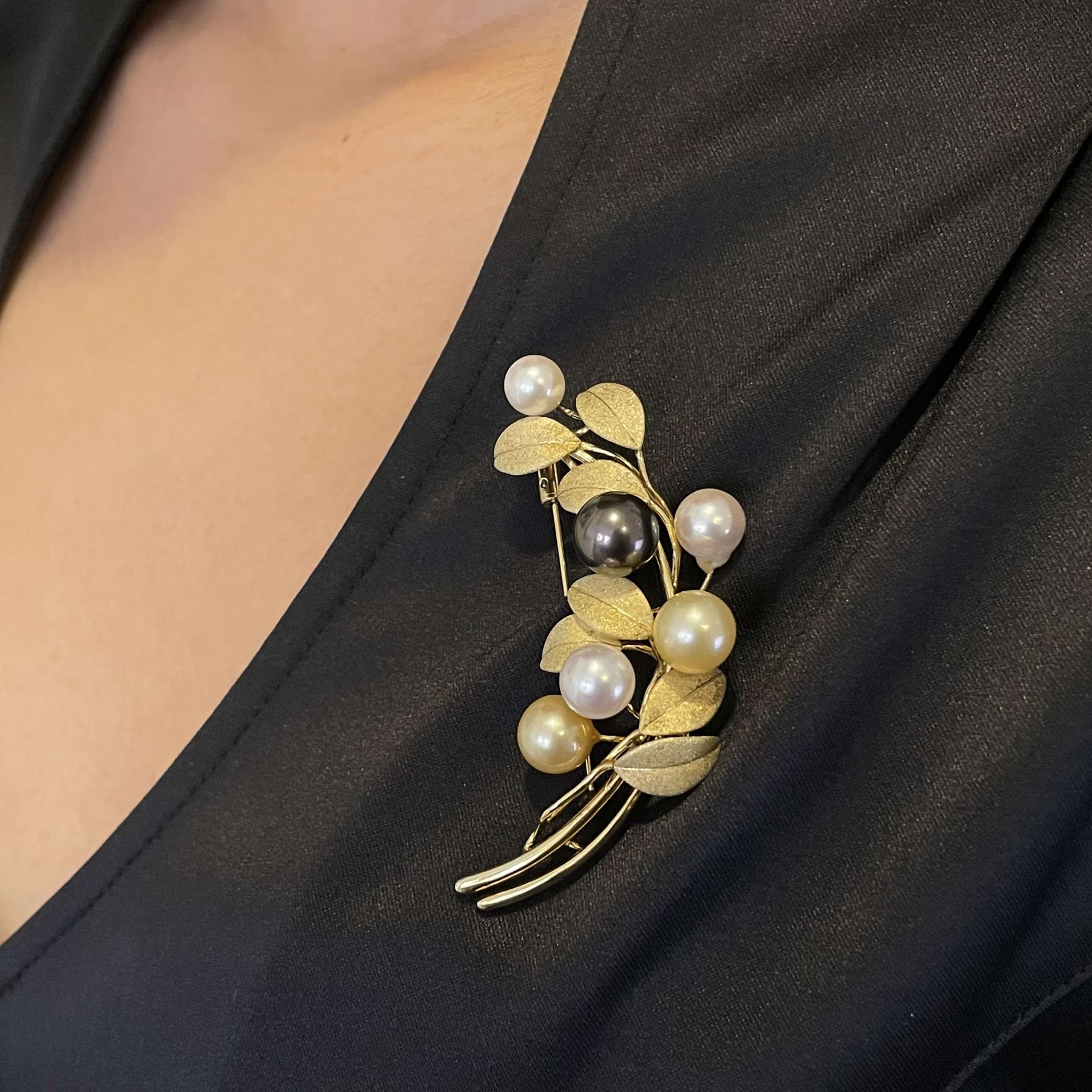 B53 Akoya Pearls & Black South Sea Pearl Silver 'Garden' Brooch