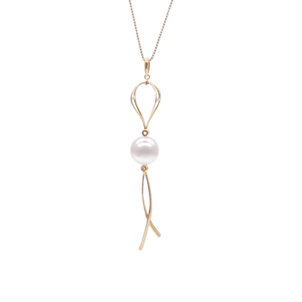 White Akoya Pearl Gold Pendant (P81)