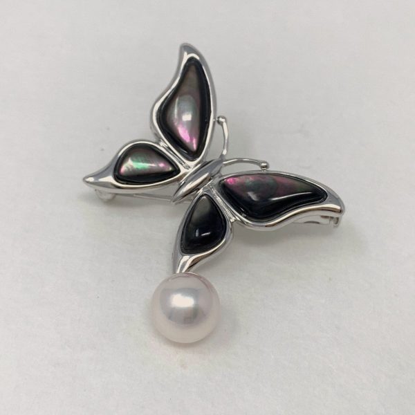 Silver Butterfly Akoya Pearl Pin (B14)