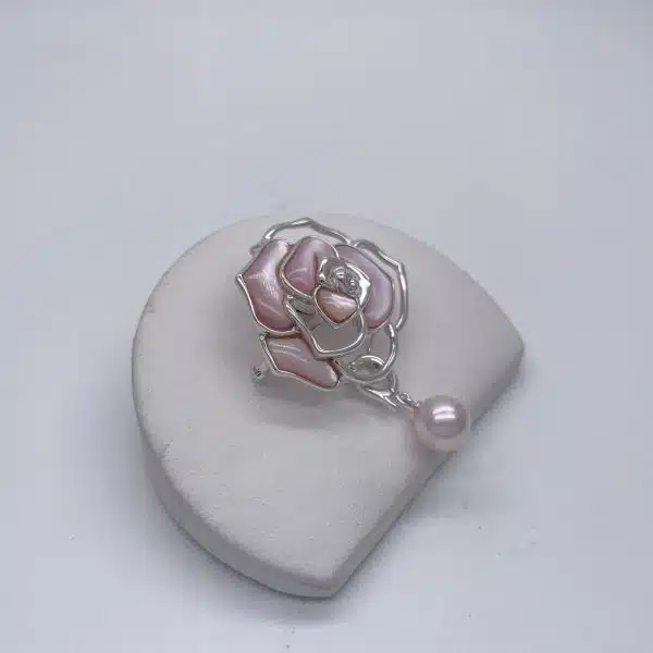 White Akoya Pearl Detachable Silver 'Rose' Brooch Pin (B17)