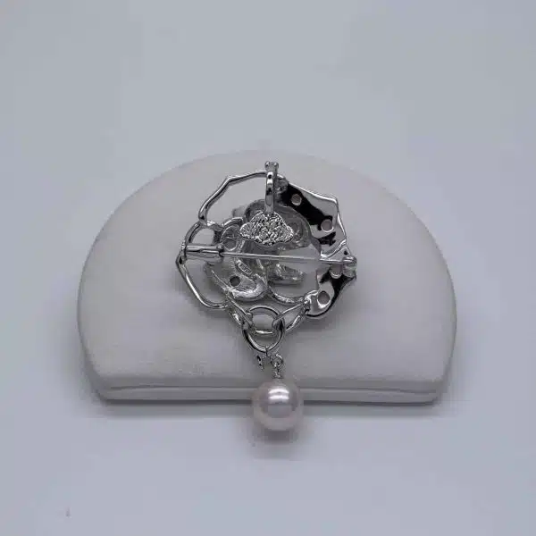 White Akoya Pearl Detachable Silver 'Rose' Brooch Pin (B17)