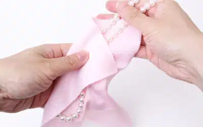 Easy Care Instructions for Your Luxury Pearl Jewelry – Just Wipe Gently After Wearing