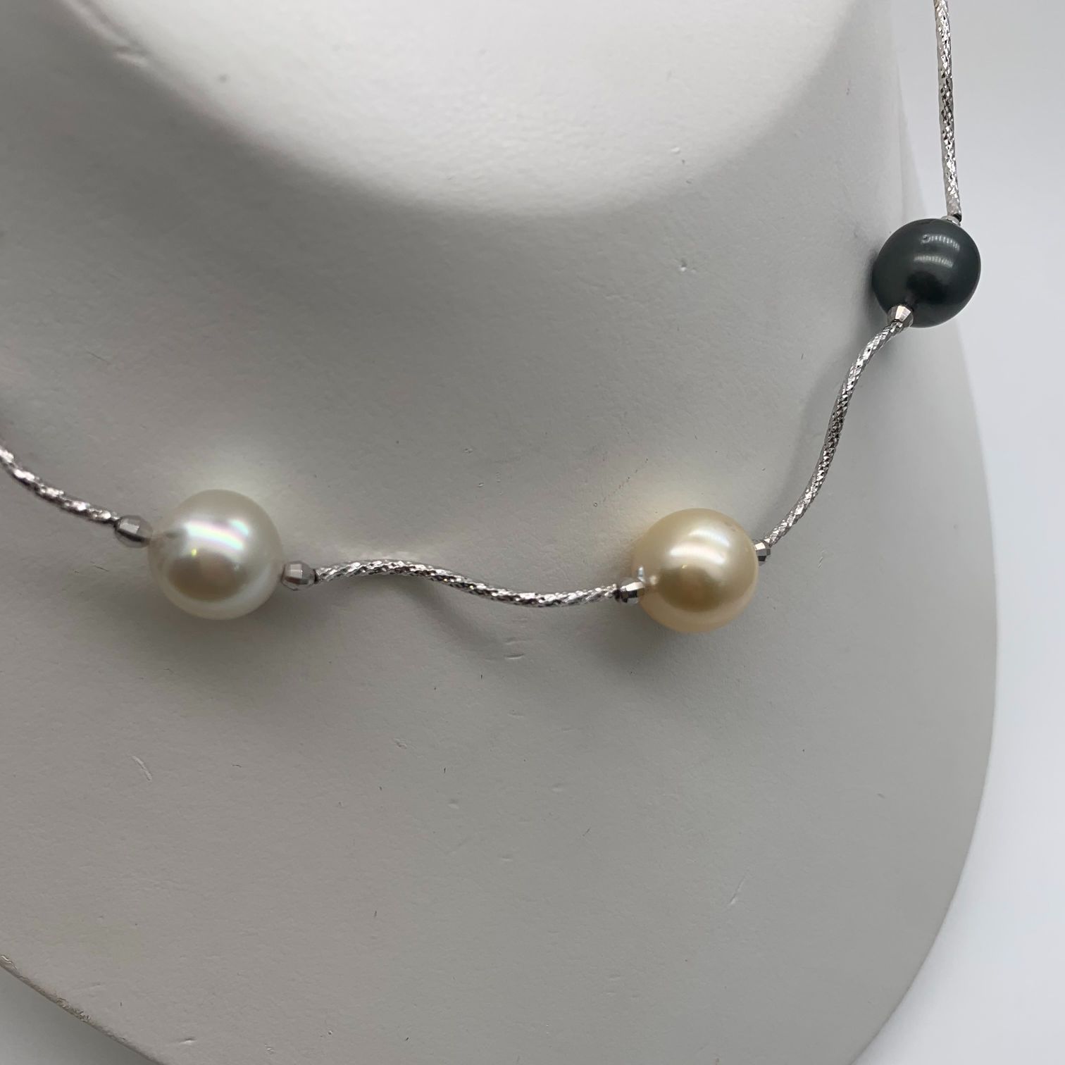 White Gold Black South Sea Pearl Necklace N103 Pearl FALCO