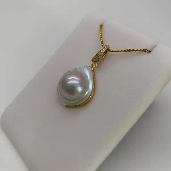 Rainbow Mabe Pearl Gold Diamond Pendant (P202) - Image 2