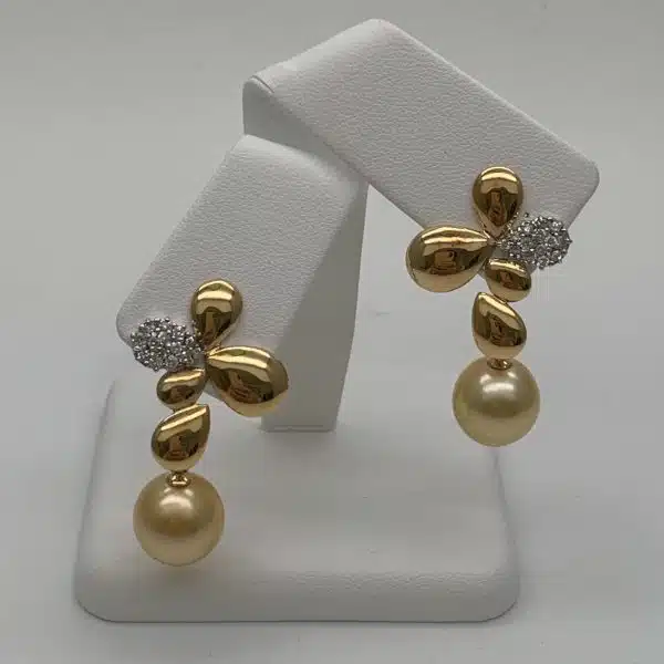 Gold South Sea Pearl Gold Diamond Earrings (E210) - Image 3