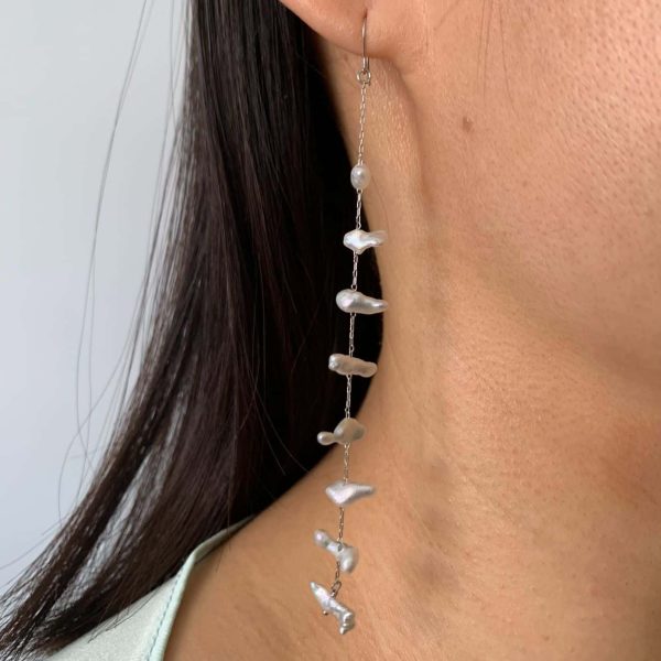 Light Grey Akoya Keshi Pearl Platinum Earrings (E219) - Image 2