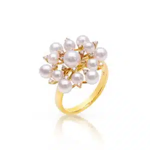 White Baby Akoya Pearl Diamond Ring - R52