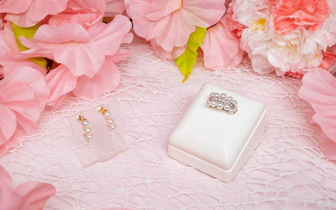 Celebrate Love with Pearl Jewelry