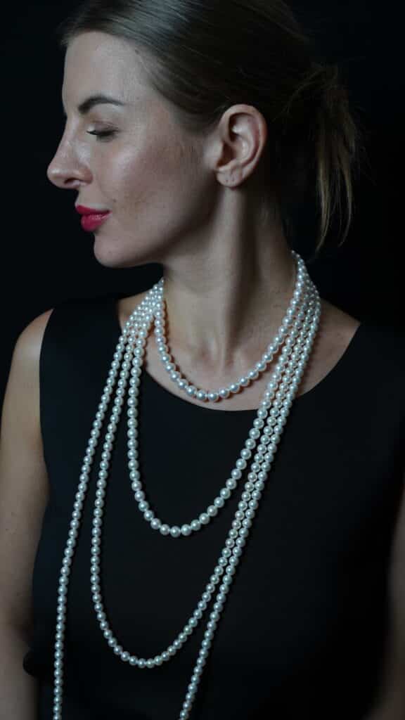 Ways to Wear Pearls in 2023 - Bufkor