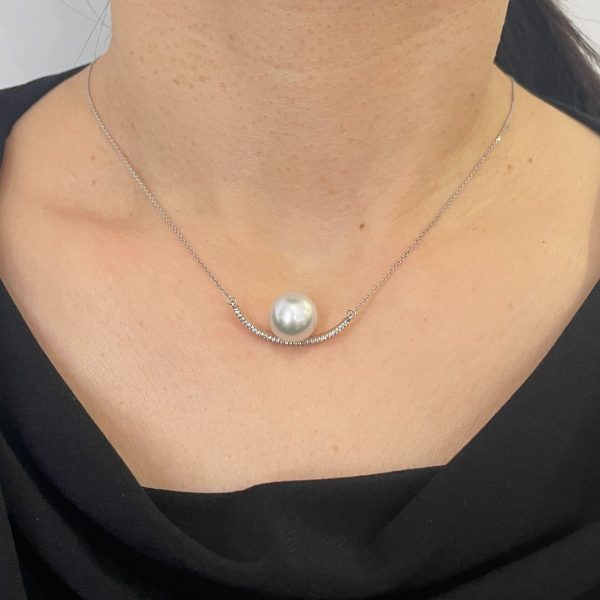 White South Sea Pearl Diamond Pendant (P225) - Image 2