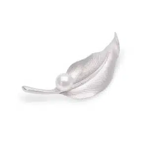 B56 Akoya Pearl Leafy Brooch