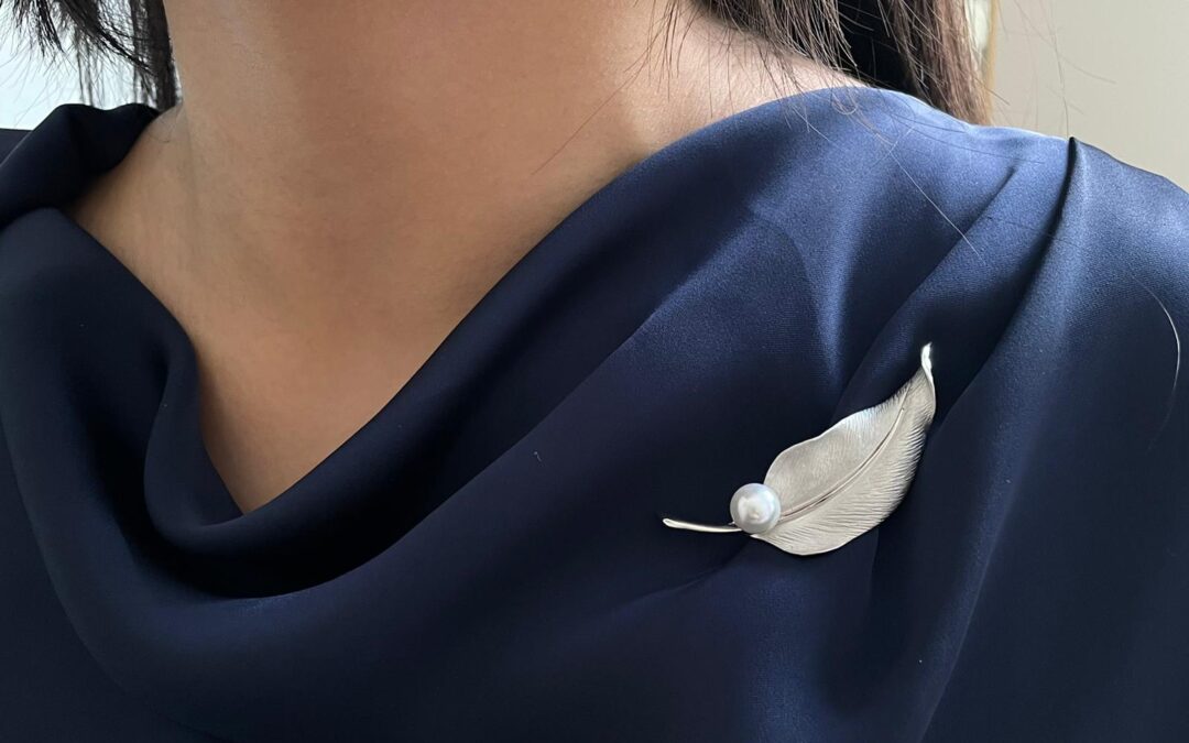 Pearl Brooch Pins