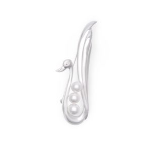Akoya Pearl Brooch B57