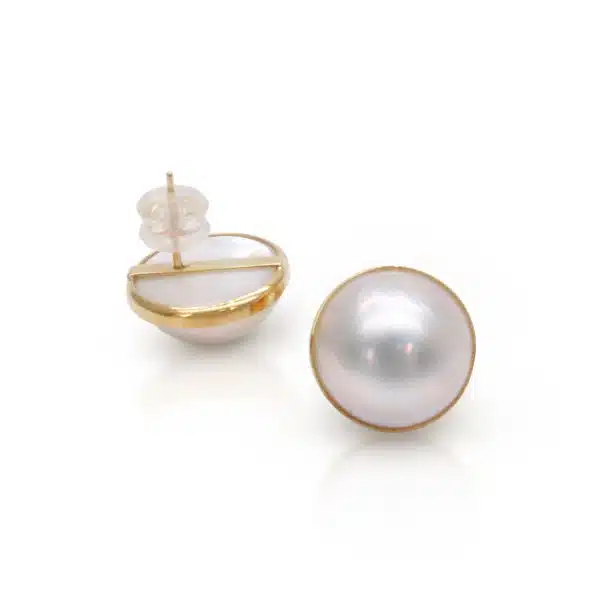 White Mabe Pearl Gold Earrings (E248) - Image 2