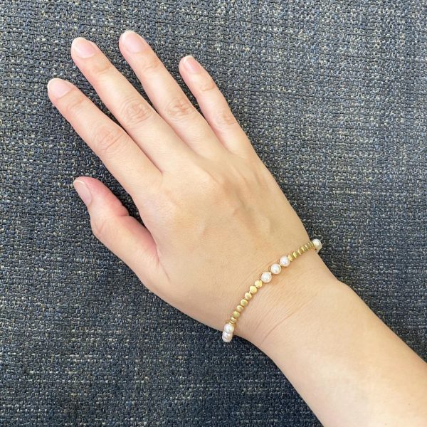 Classic White Akoya Pearl Gold Bracelet (BL57) - Image 2