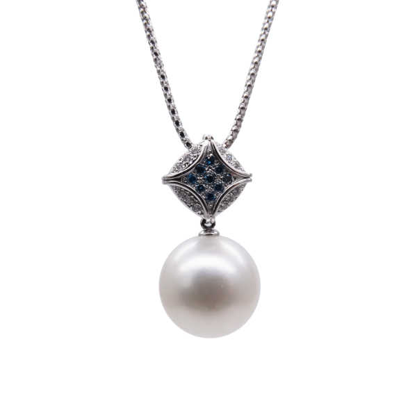 Blue Diamond White South Sea Pearl Pendant (P250)