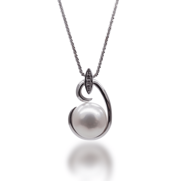 White South Sea Pearl Pendant (P251)