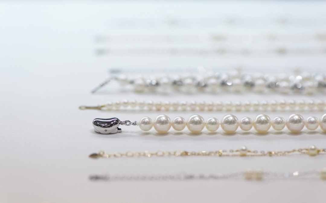 Akoya Pearls Special Qualities: Beauty, Rarity & Value