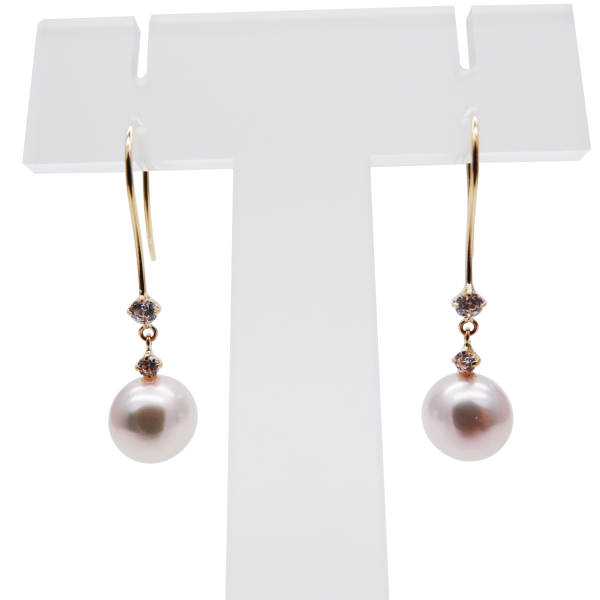 White Akoya Pearl Hook Earring (E280)