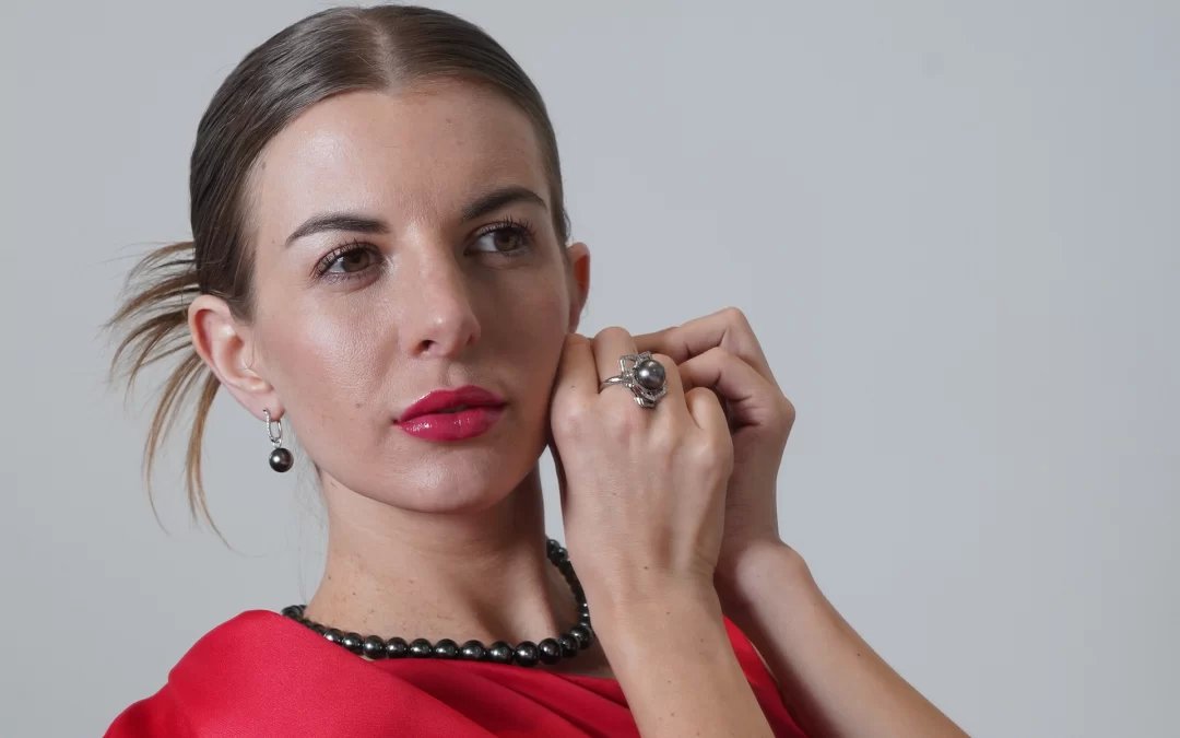 pearl earrings symbolize