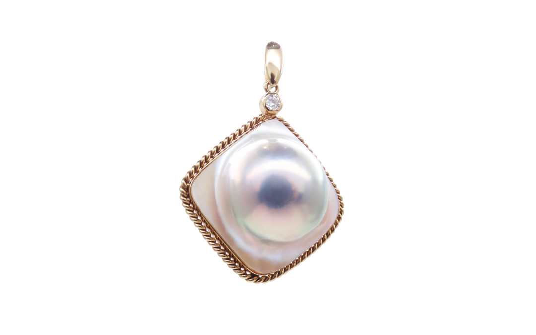 Blue Classic Mabe Diamond Pendant – P258