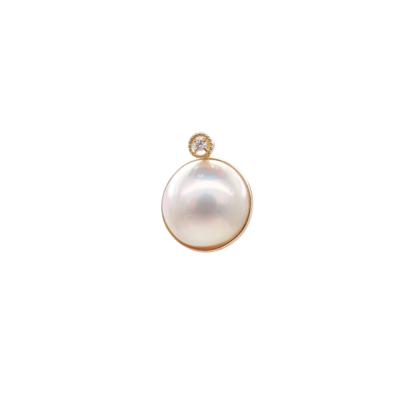White Mabe Diamond Pendant - P259