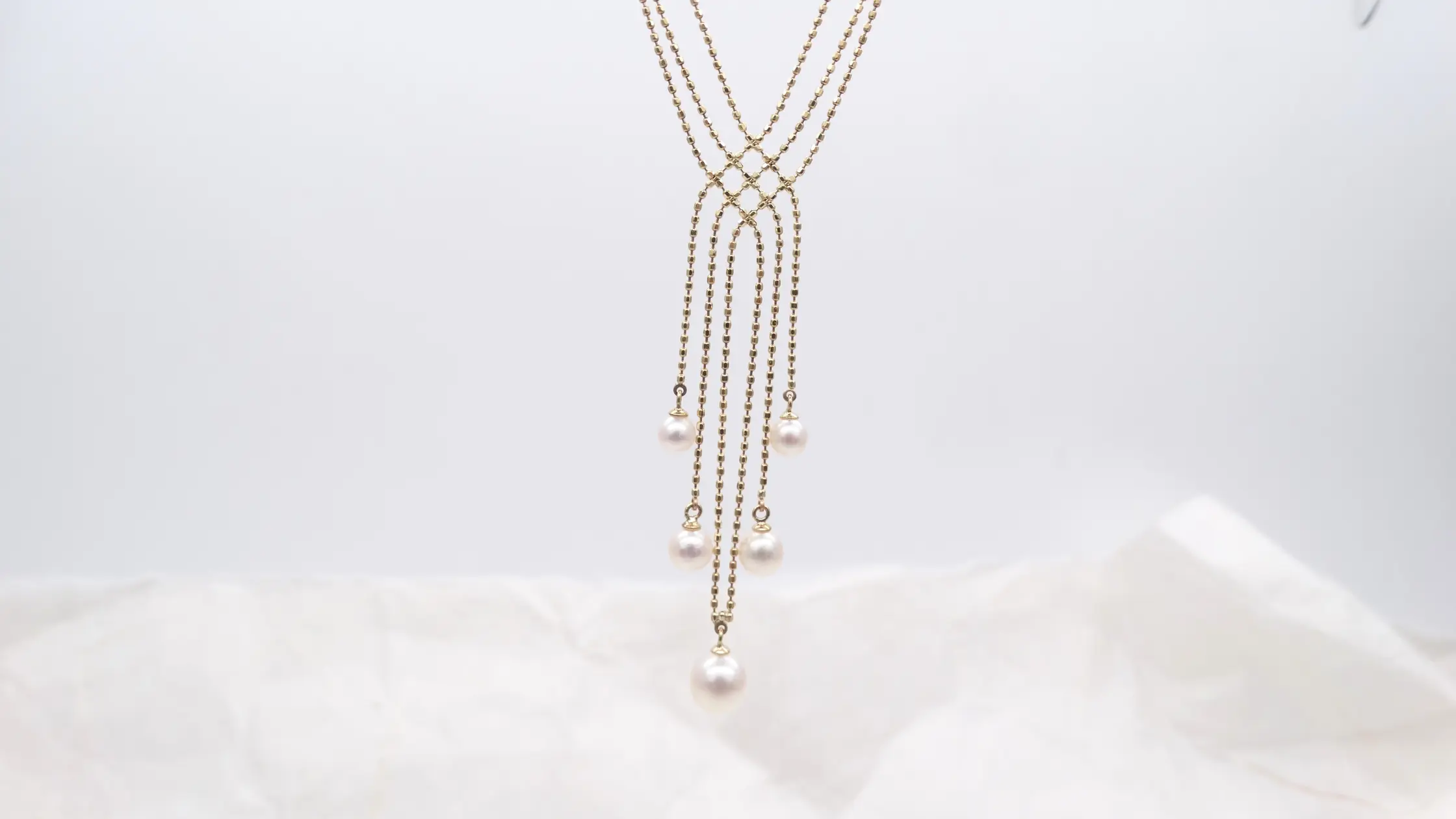 Sparkling Akoya Pearl Modern Pendant P260: Timeless Elegance You’ll Treasure Forever