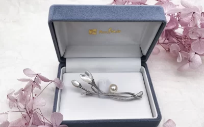Elevate Your Look with the White Akoya Pearl Tulip Brooch Pin