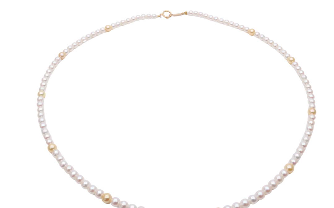 Gold White Baby Akoya Pearl Necklace -N152