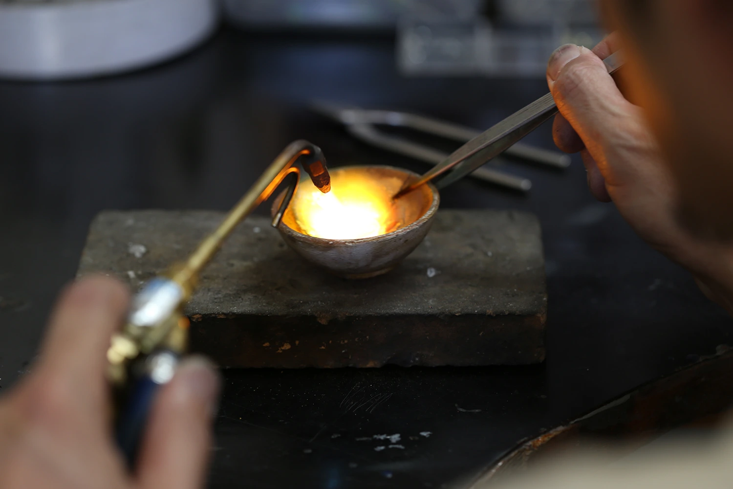Japanese Pearl Craftsmanship 2026: The Timeless Secret Behind Exquisite Akoya Pearls 1 Japanese Pearl Craftsmanship