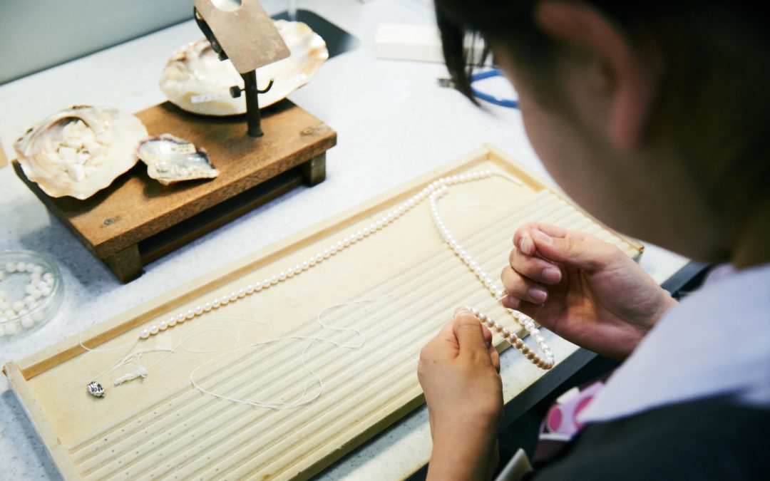Ethical & Sustainable Pearl Sourcing | How Pearl FALCO Sources Pearls Responsibly