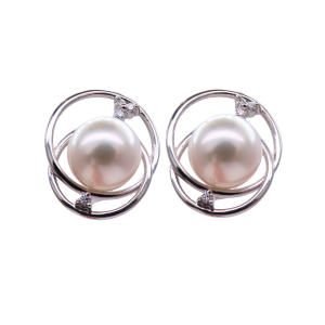 Akoya Pearl Stunning with Diamond - E306