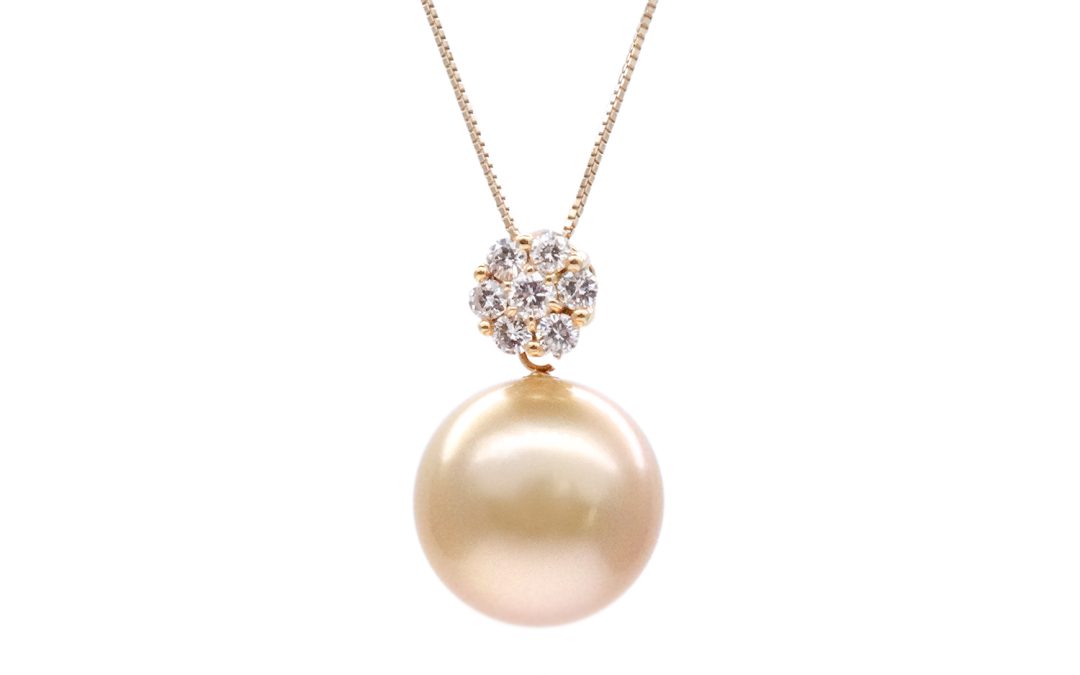 Bloom Gold South Sea Pearl Diamond Pendant – P275