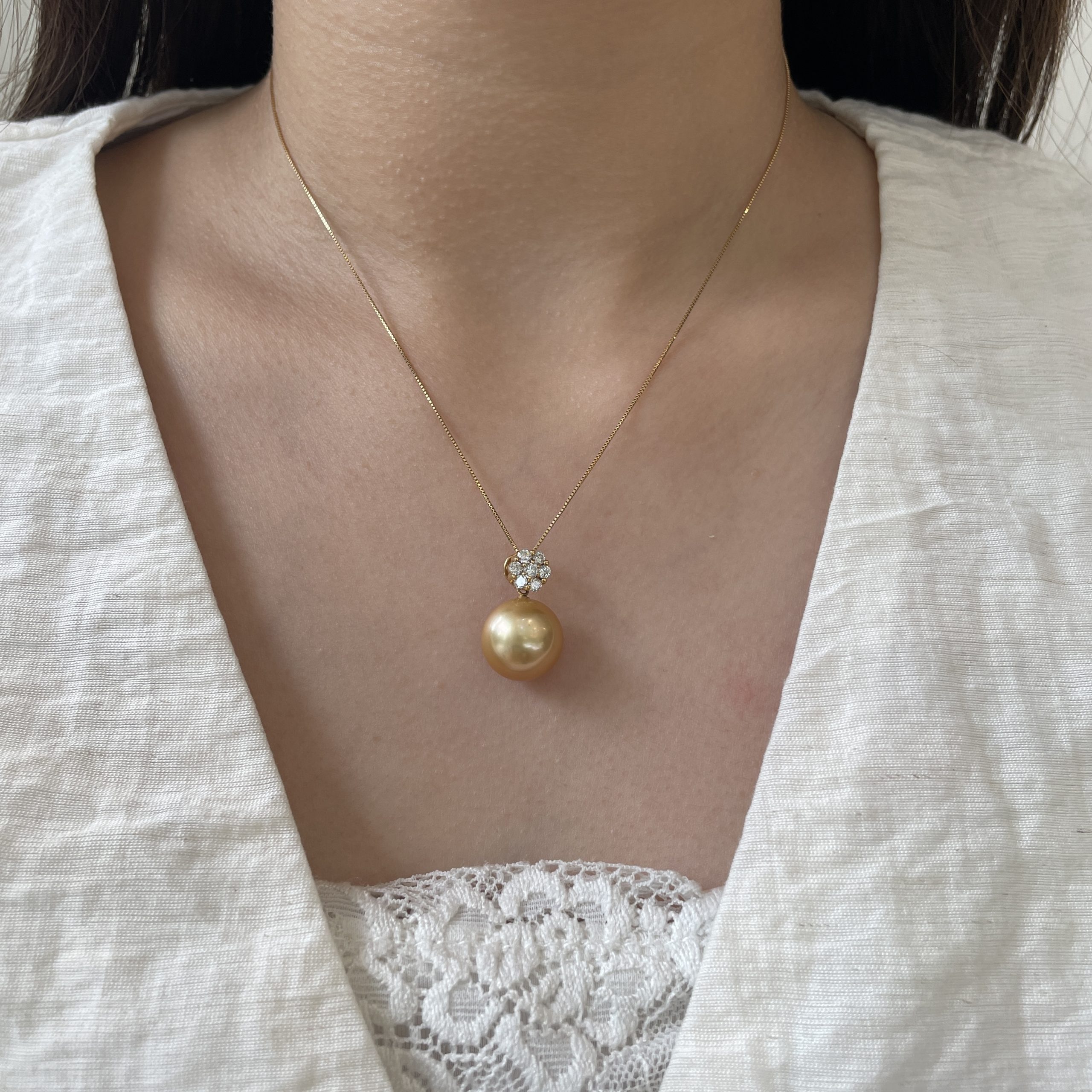 Bloom Gold South Sea Pearl Diamond Pendant - P275 2 Bloom Gold South Sea Pearl Diamond Pendant - P275 - Image 2