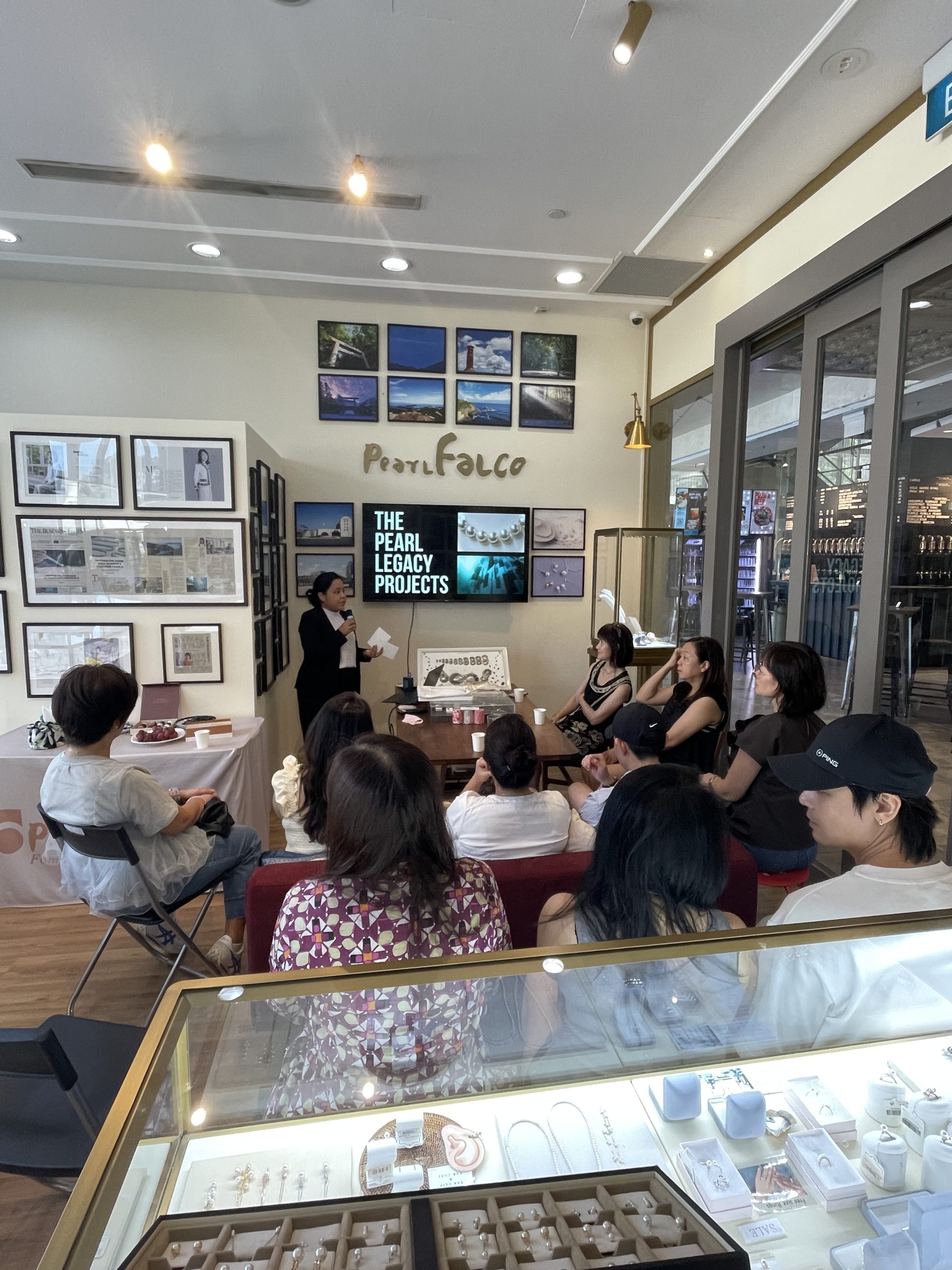 Akoya Pearl Discovery: A Gracious Afternoon of Pearls, Style & Connection 2 Akoya Pearl Discovery: A Gracious Afternoon of Pearls, Style & Connection